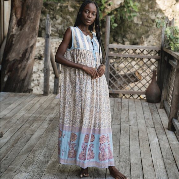 Daughters Of India Ahana Dress - Picture 6 of 16